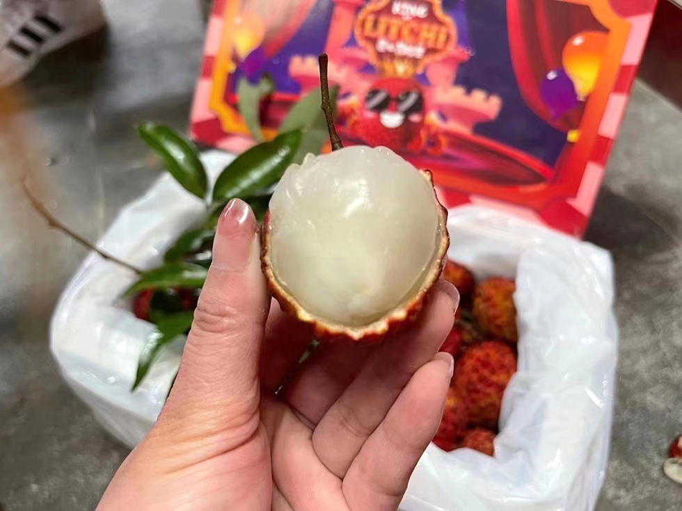 荔枝王 2.4kg